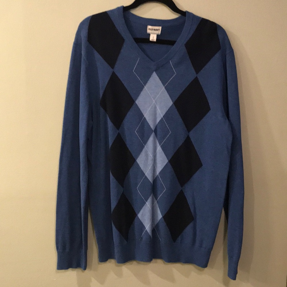 Men’s V-Neck Sweater
